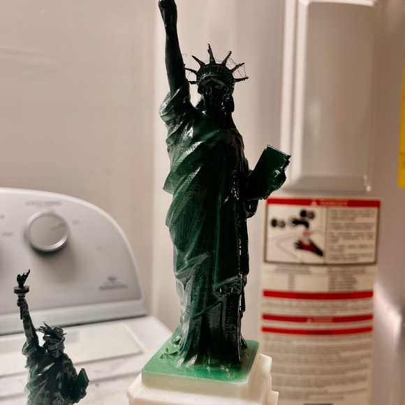 Statue of Liberty - Picture 1 of 1